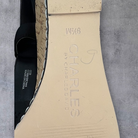 Charles by Charles Davis Hyper Wedge Sandal Black Cork Wedge Women’s 9.5M - Picture 11 of 11